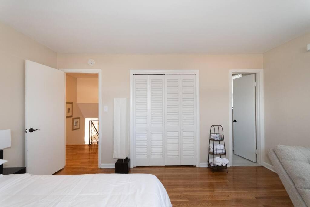 Home In College Park Luaran gambar