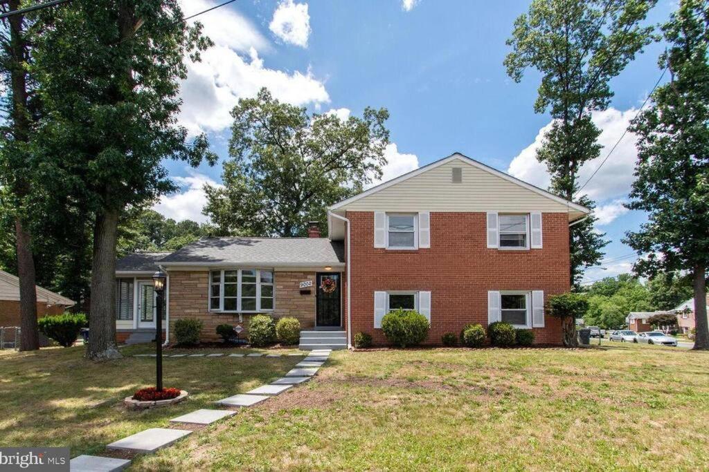 Home In College Park Luaran gambar